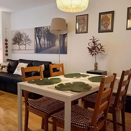 Apartamentos El Camino Вилафранка дел Биерсо Екстериор снимка